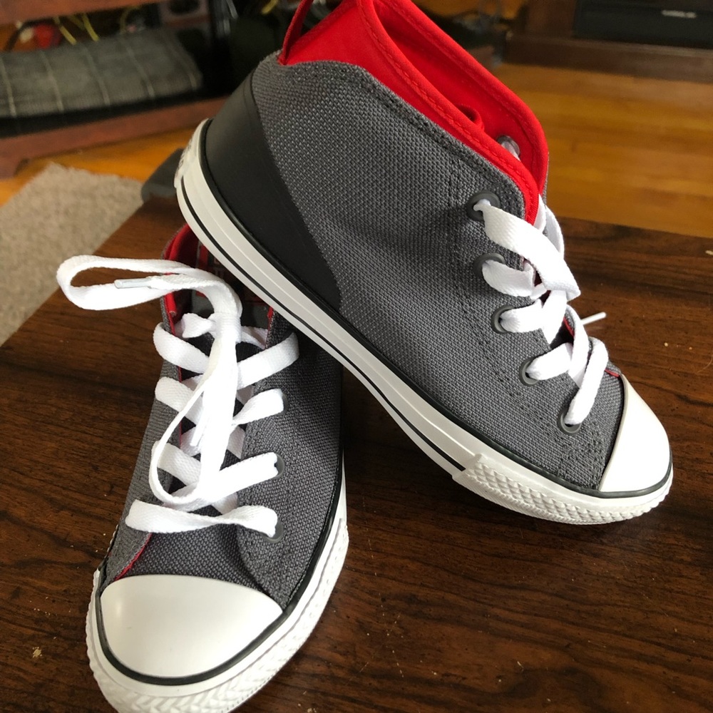 ‼️converse hi tops‼️